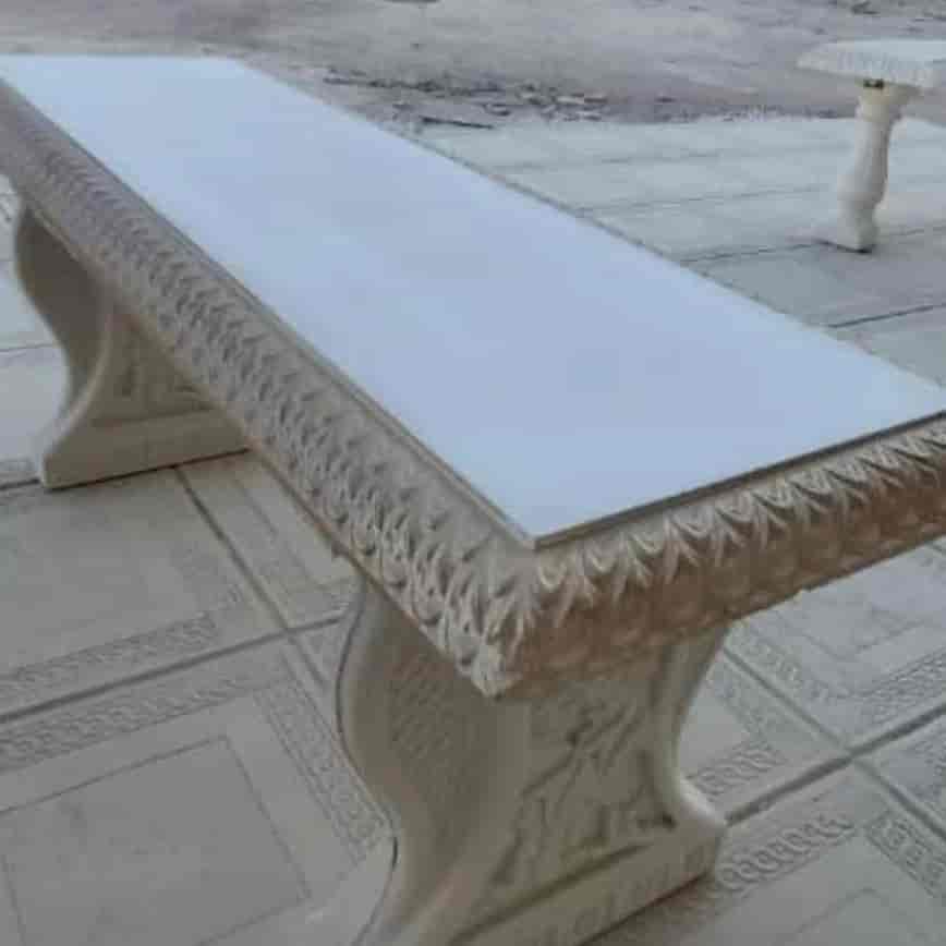 نیمکت بتنی